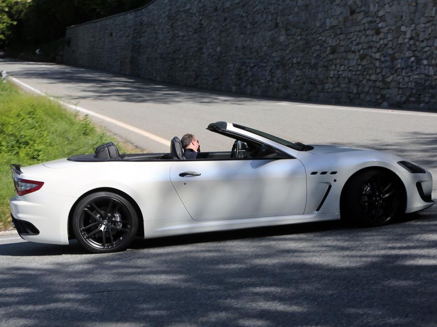  Maserati GranCabrio MC 2013 года  (фото 14 из 34)